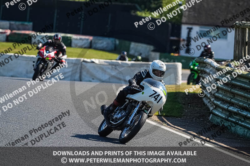 enduro digital images;event digital images;eventdigitalimages;mallory park;mallory park photographs;mallory park trackday;mallory park trackday photographs;no limits trackdays;peter wileman photography;racing digital images;trackday digital images;trackday photos